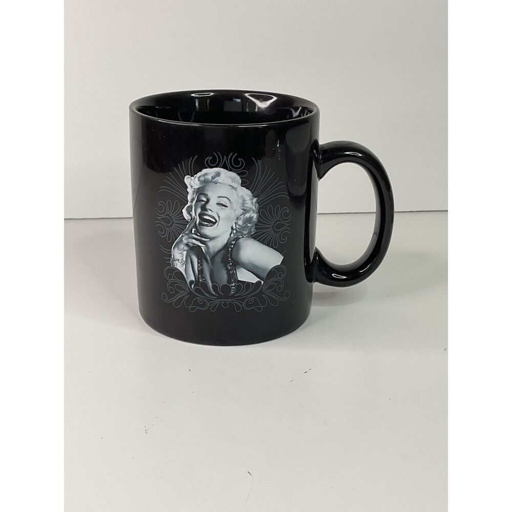 Marilyn Monroe Black Mug Diamonds Are a Girls Best Friend